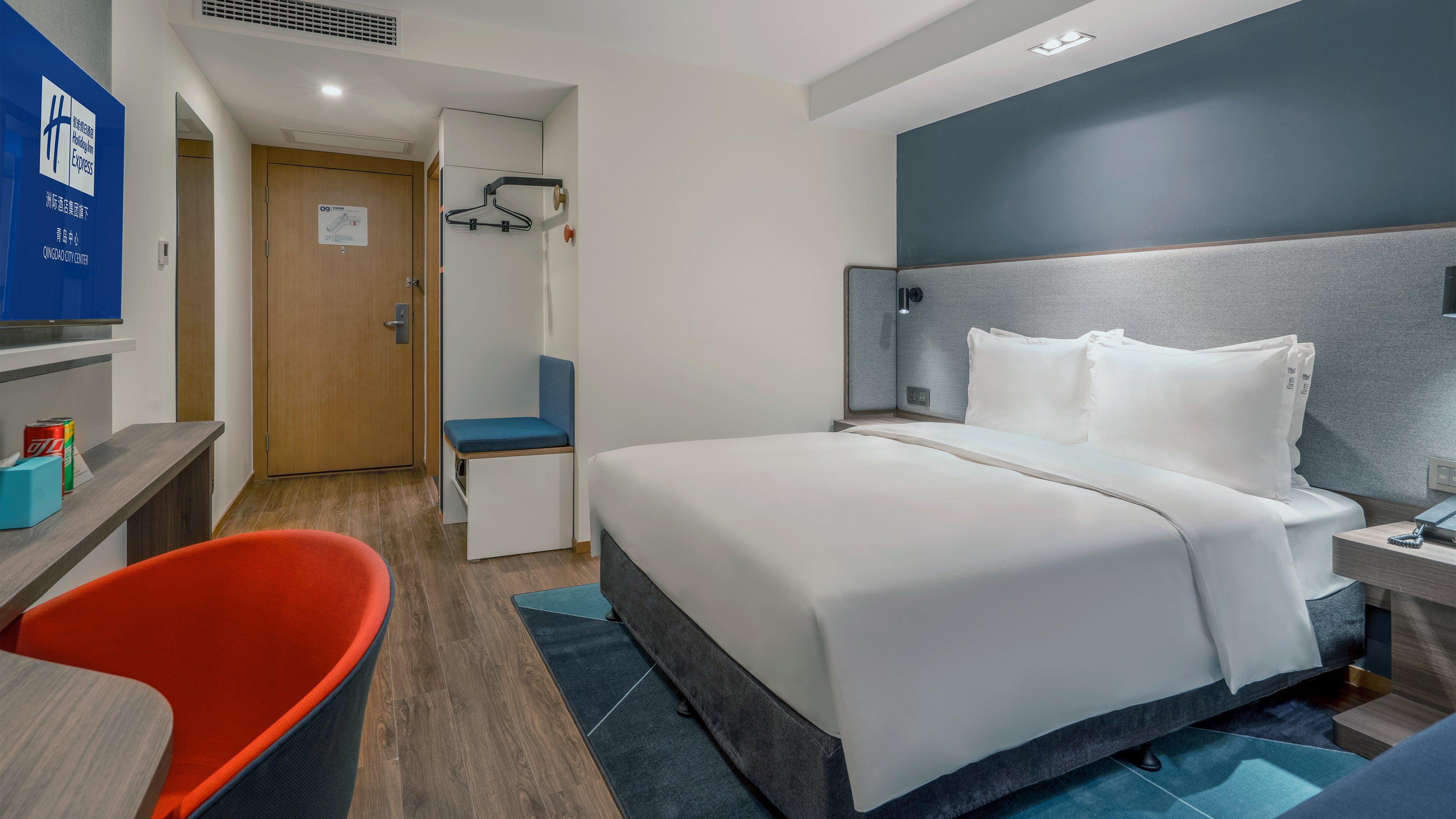 Holiday Inn Express Qingdao City Center By Ihg Екстер'єр фото