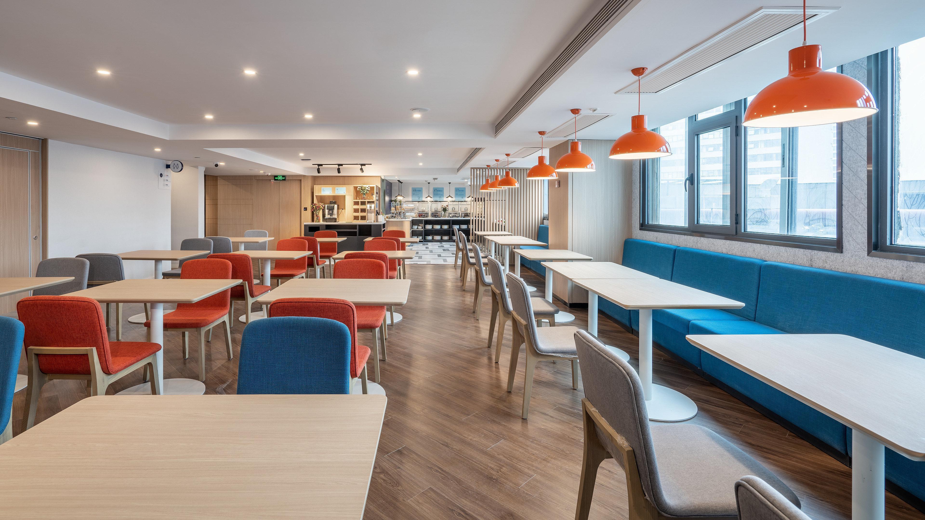 Holiday Inn Express Qingdao City Center By Ihg Екстер'єр фото