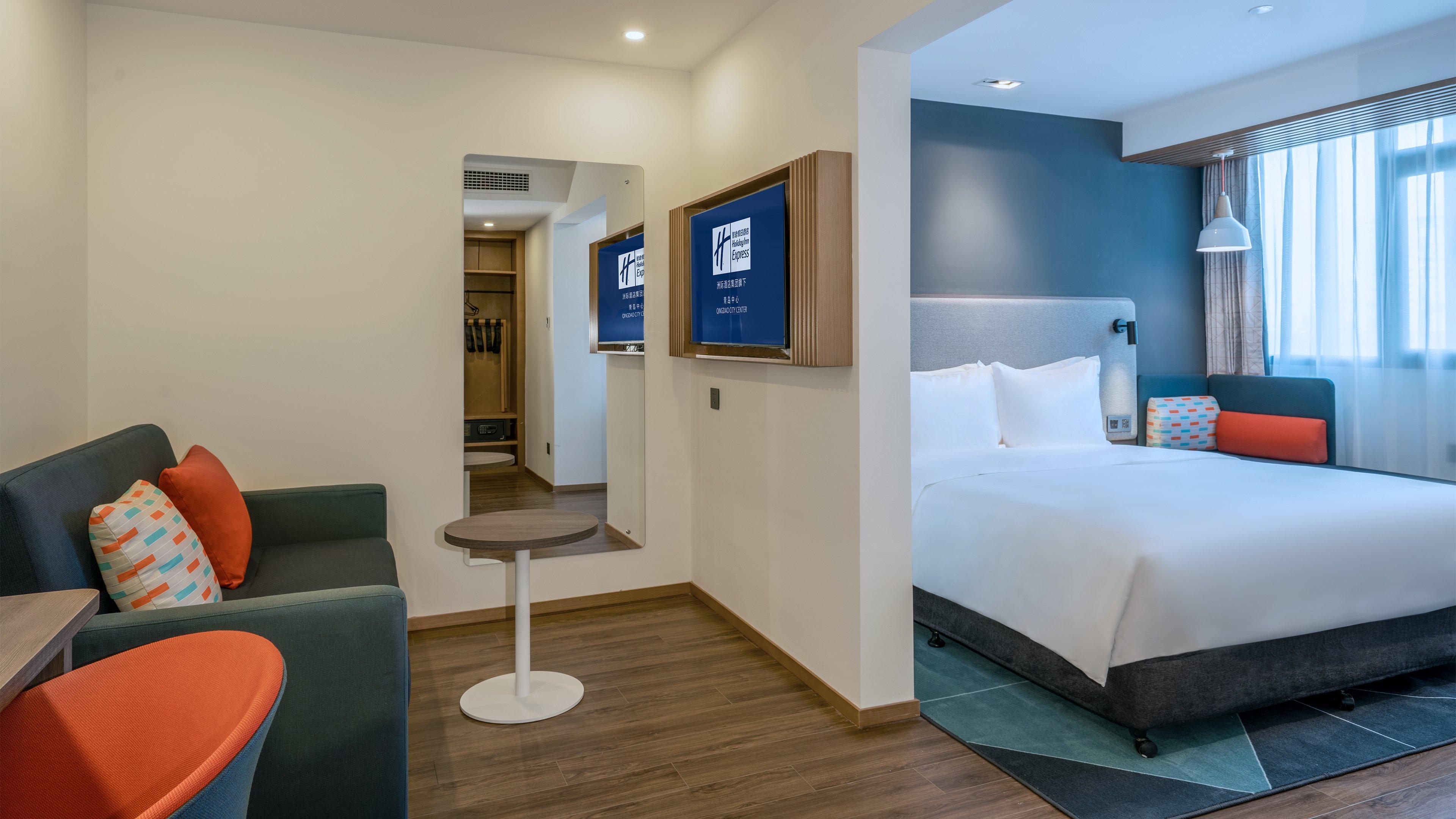 Holiday Inn Express Qingdao City Center By Ihg Екстер'єр фото