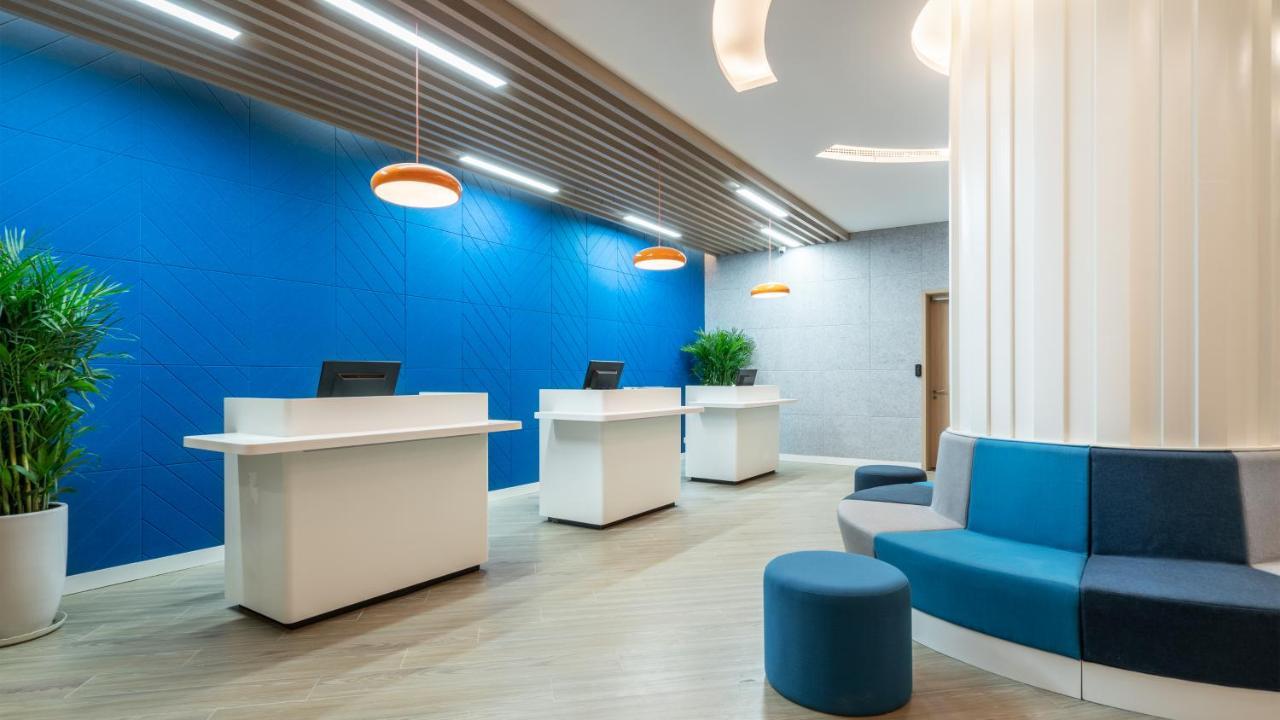 Holiday Inn Express Qingdao City Center By Ihg Екстер'єр фото